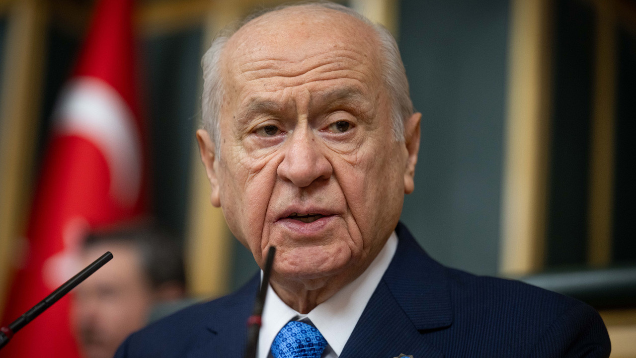 Bahçeli’den Özgür Özel’e kürsüden çağrı! ‘Keskin sirke küpüne zarar verir’