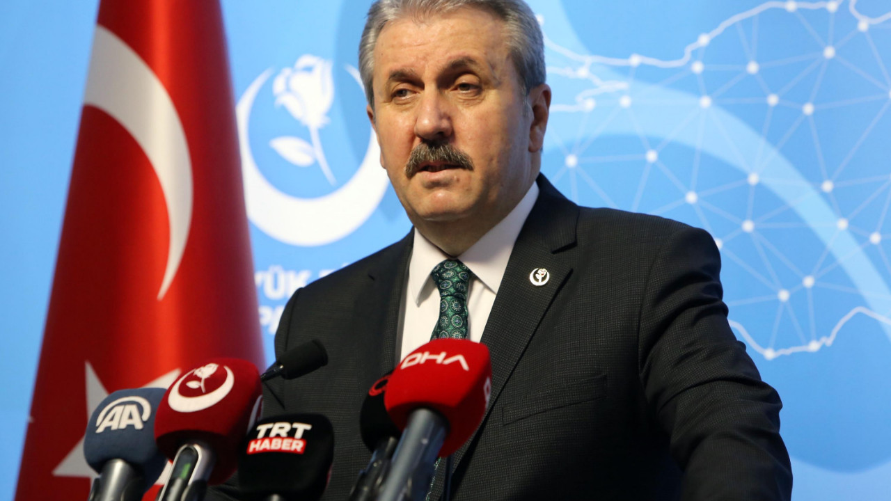 BBP Genel Başkanı Destici, partisinin 13. Olağan Büyük Kurultayı’nda konuştu