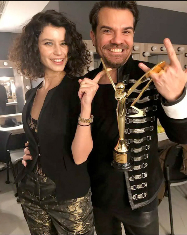 Beren Saat eşi Kenan Doğulu ve Enis Arıkan gözaltında! Uyuşturucu operasyonu - Resim: 0