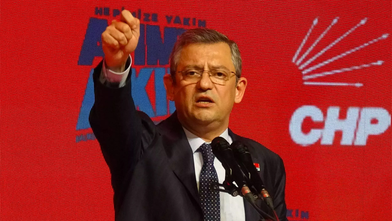 O toplantıda neler konuşuldu? Özgür Özel istifa mı edecek?