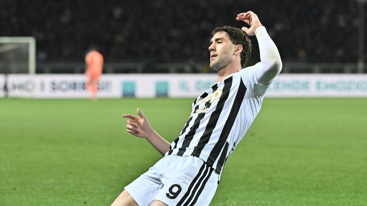 Vlahovic’e Aslan pençesi